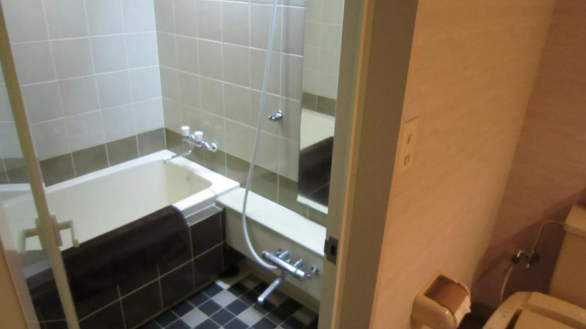 Furano Hops Hotel - Vacation Stay 41833V Kamifurano 0*,  Japonya