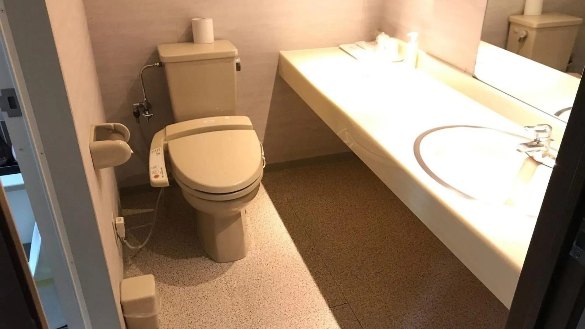 Furano Hops Hotel - Vacation Stay 41833V Kamifurano